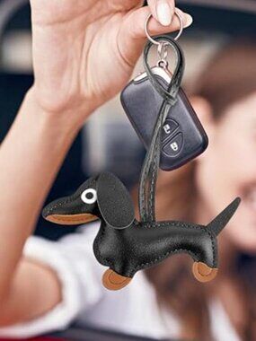 Dachshund Keychain, Dog Shaped Keychain Keyring Cute Leather Animal Key Holder